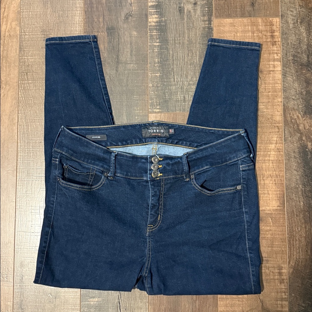 Torrid High‎ Rise Dark Blue Jeans - Picture 2 of 8